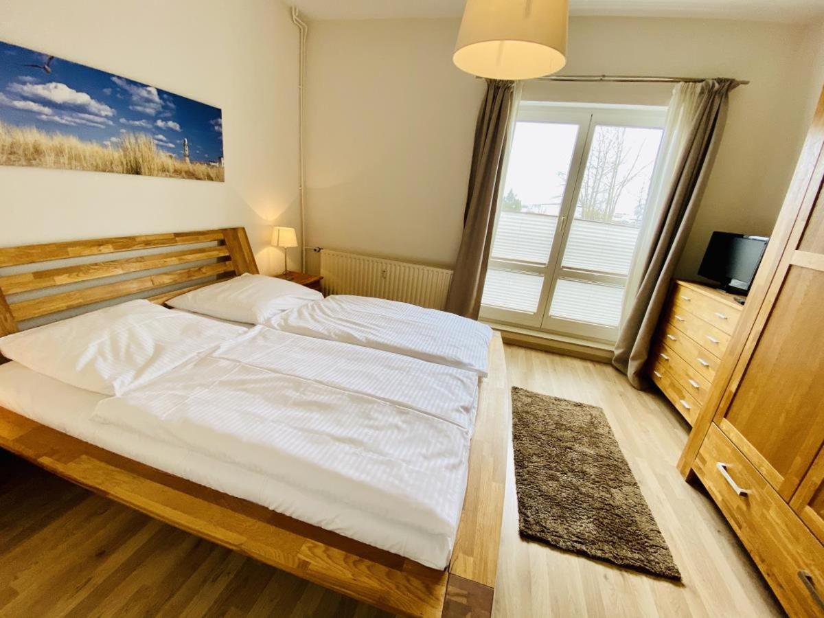 Bootshaus/ Holzdeck Lejlighed Rostock Eksteriør billede